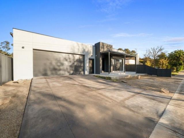 House for sale in Shepparton, Victoria