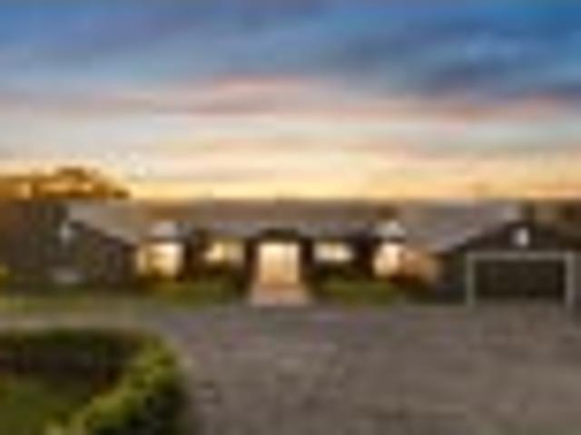 House for sale in Awhitu