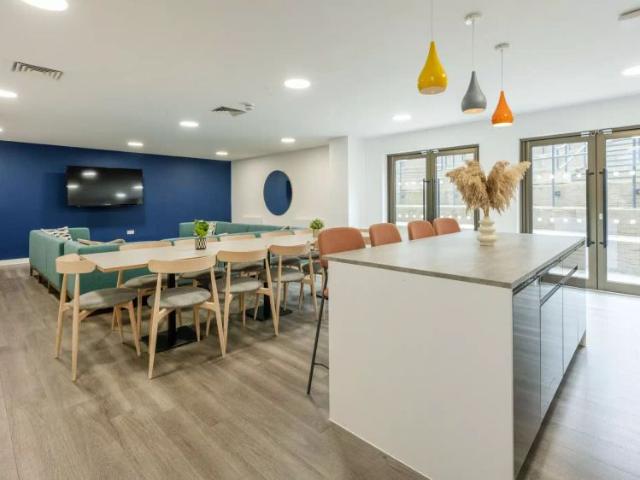 Room for rent in St. Mildred's, The Bridge