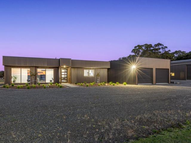 House for sale in Snake Valley, Victoria