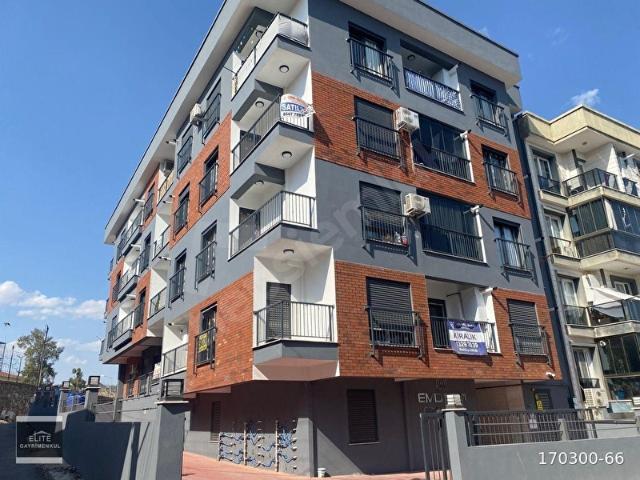 Buca, İzmir içerisinde satılık mülk