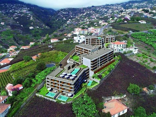 Apartamento venda em Estreito de Câmara de Lobos, Câmara De Lobos