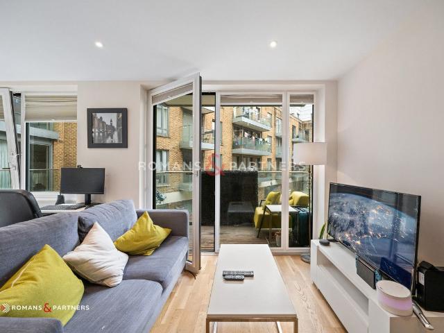 Studio for rent in Limehouse, Greater London