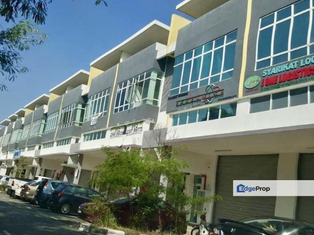 Warehouse for rent in Alam Impian, Selangor