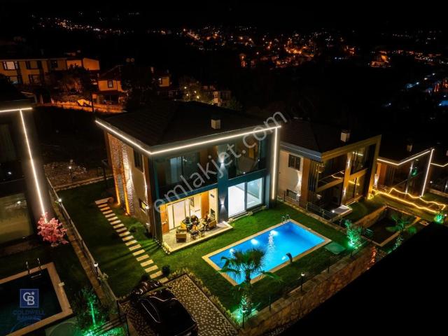 Başiskele, Kocaeli içerisinde satılık Villa