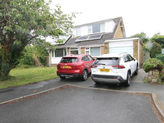 House for rent in Havenstreet, Isle Of Wight