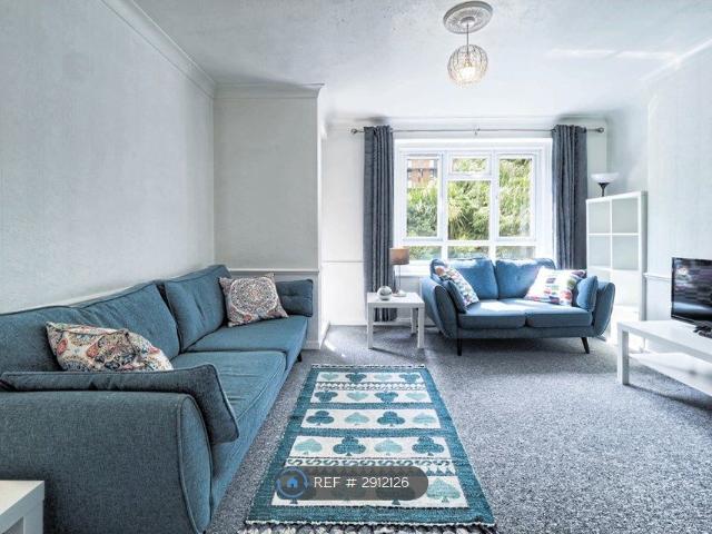 Apartment for rent in London Borough of Ealing, Greater London