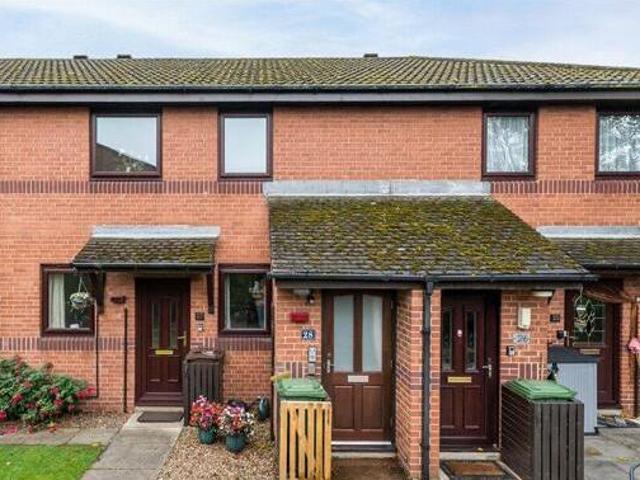 House for sale in Pinders Heath, West Yorkshire