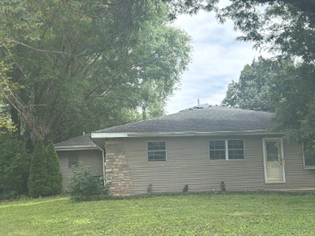 House for sale in Aurora, Illinois