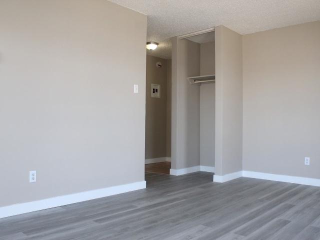 Apartment for rent in Wedgewood, Alberta