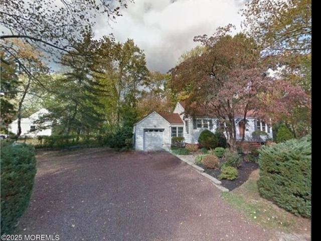 House for sale in Eatontown