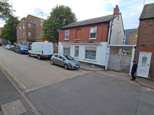 Apartment for rent in Spring Park, Luton