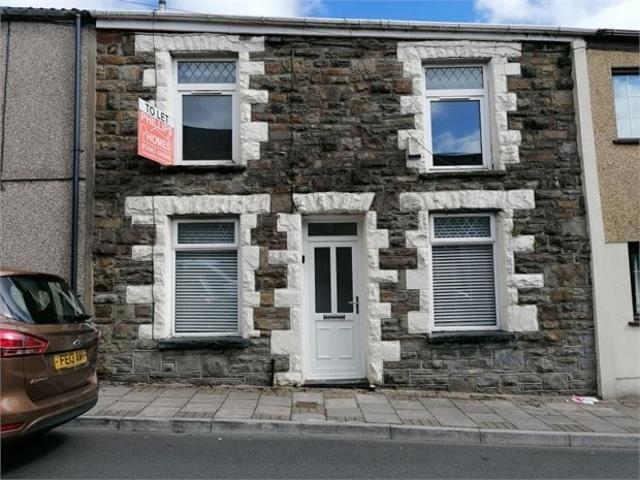 House for rent in Pentre