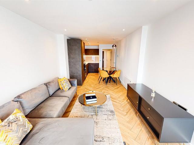 Apartment for rent in City Centre, Georgia