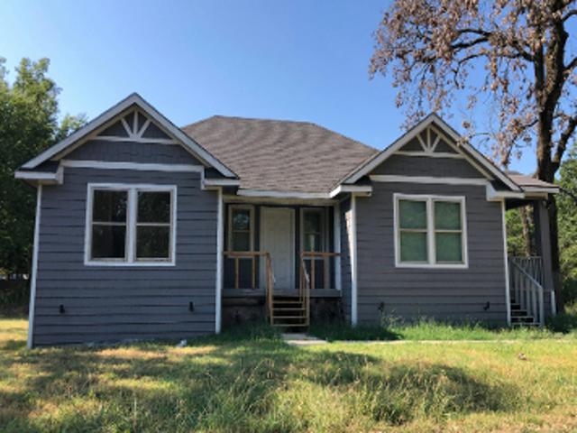House for sale in Henderson, Texas