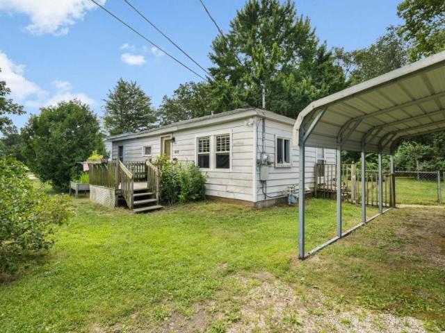 House for sale in Elkhart, Indiana