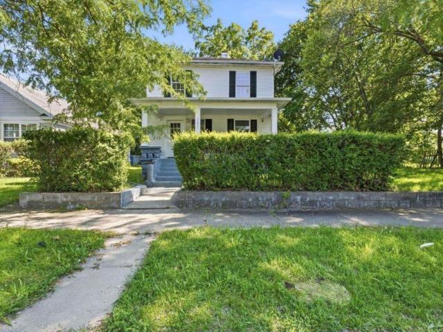 House for sale in Elkhart, Indiana