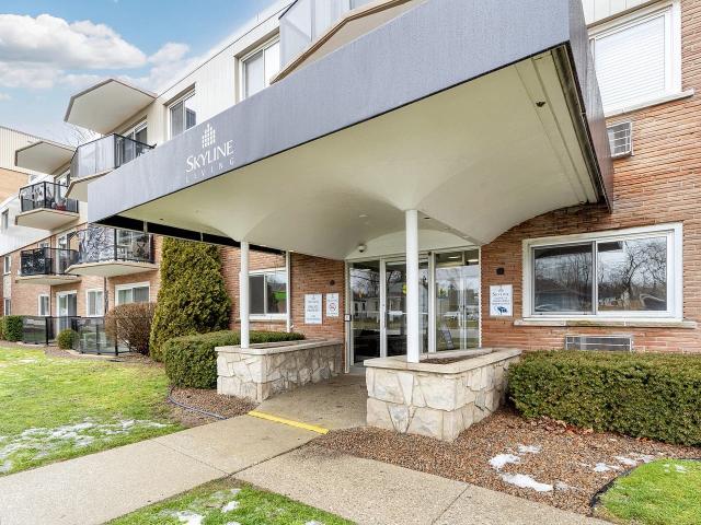 Apartment for rent in Brights Grove, Ontario