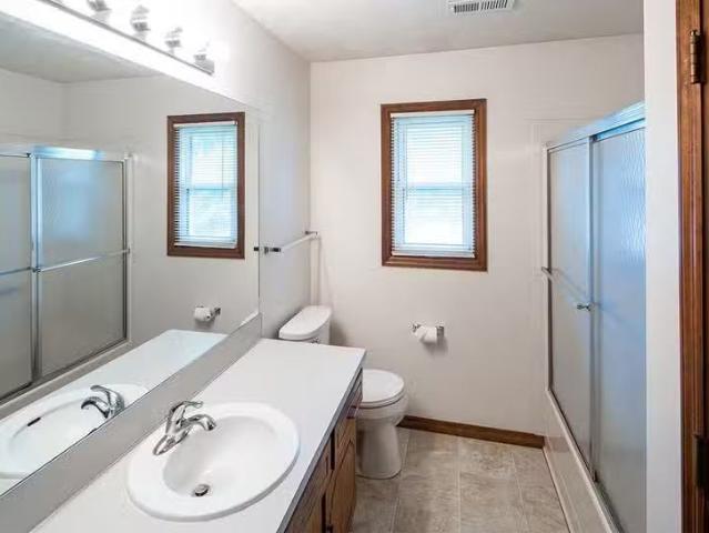 Condo for rent in Elkhorn