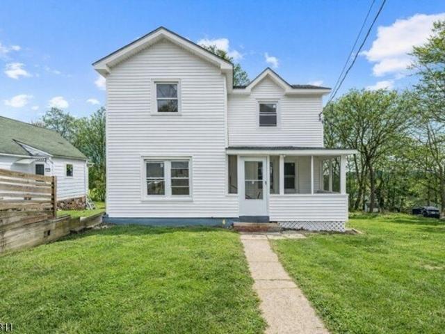 House for sale in Passaic, New Jersey