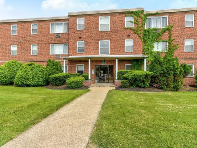 Apartment for rent in Warrensville, Ohio