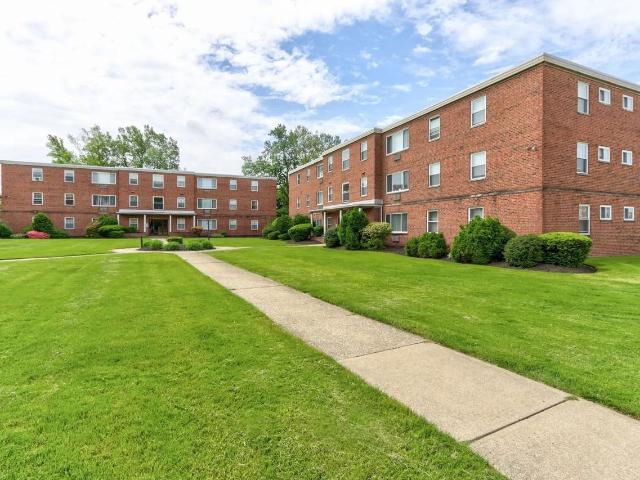 Apartment for rent in Warrensville, Ohio