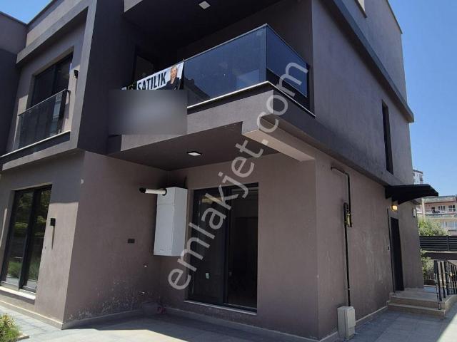 Yenişehir, Mersin içerisinde satılık Villa