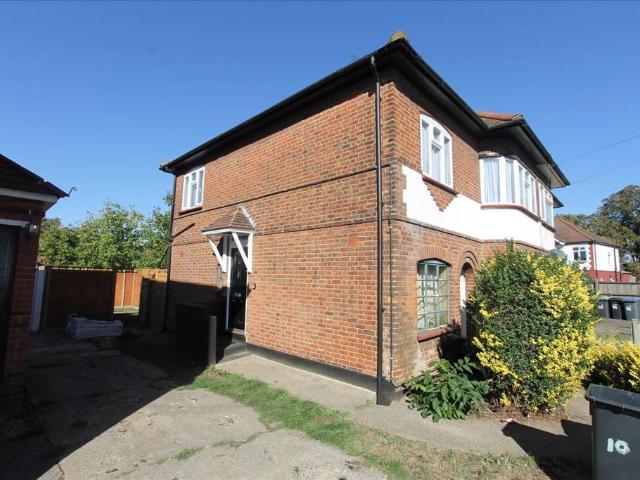 Apartment for rent in Upper Edmonton, Greater London