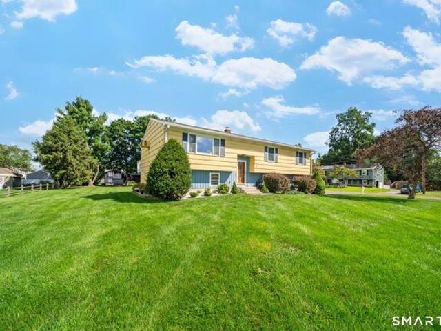 House for sale in Beacon Falls, Connecticut