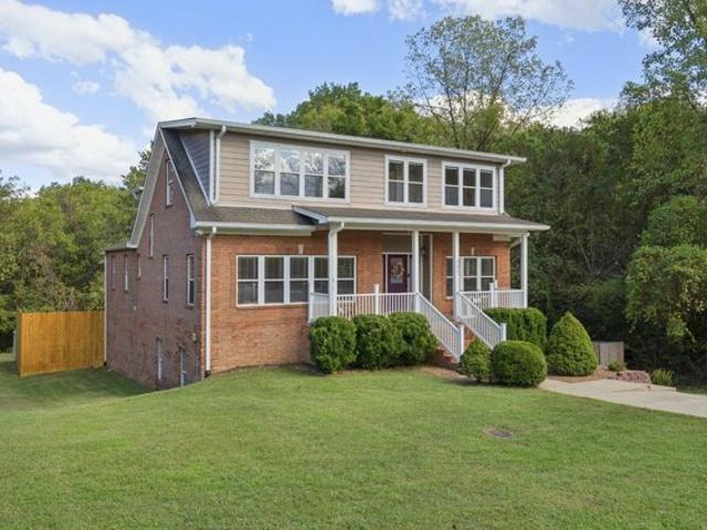 House for sale in Tennessee