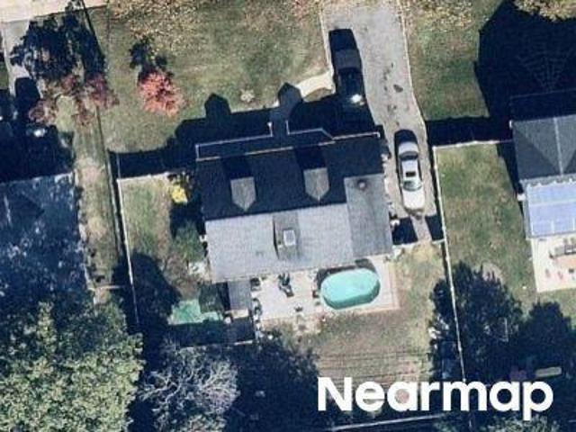 House for sale in Smithtown, New York