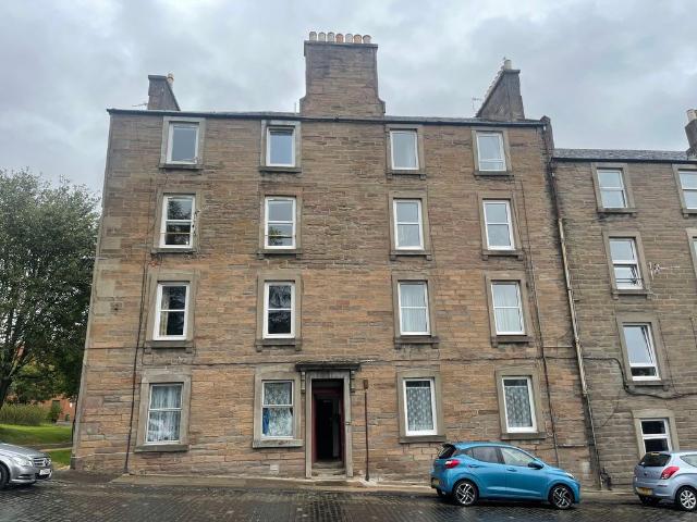 Apartment for rent in Hilltown, Scotland