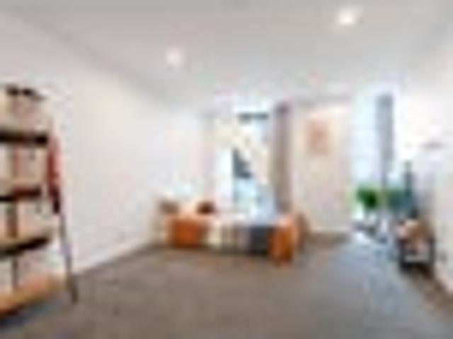 Apartment for rent in Penrose