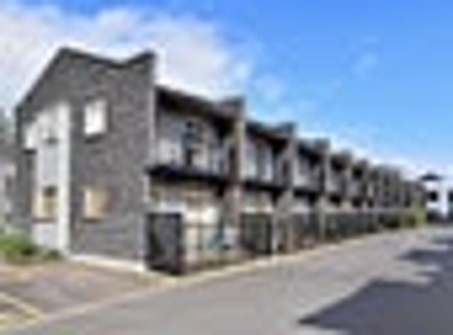 Townhouse for rent in Hillersden