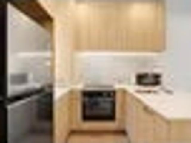 Townhouse for rent in Penrose, Oroua County