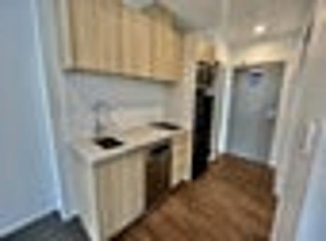 Apartment for rent in Penrose, Oroua County