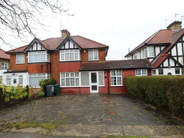 House for rent in The Hale, Greater London