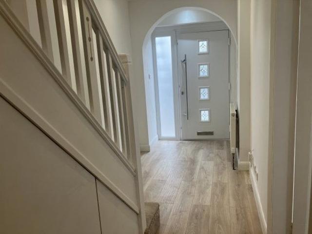 House for rent in London Borough of Croydon, Sanderstead