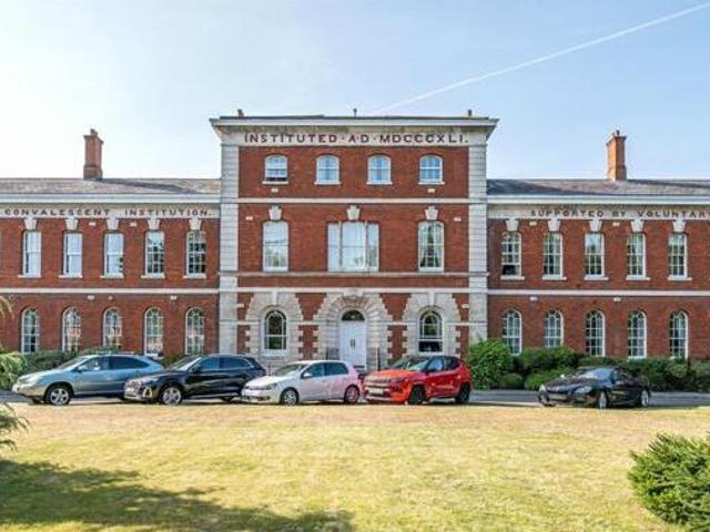House for sale in Surrey