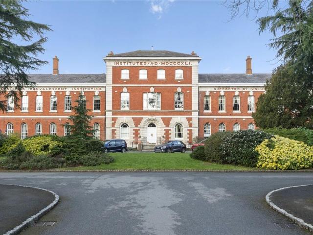 House for rent in Blackhills, Surrey