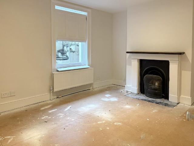 Apartment for rent in Old Ford, Mile End
