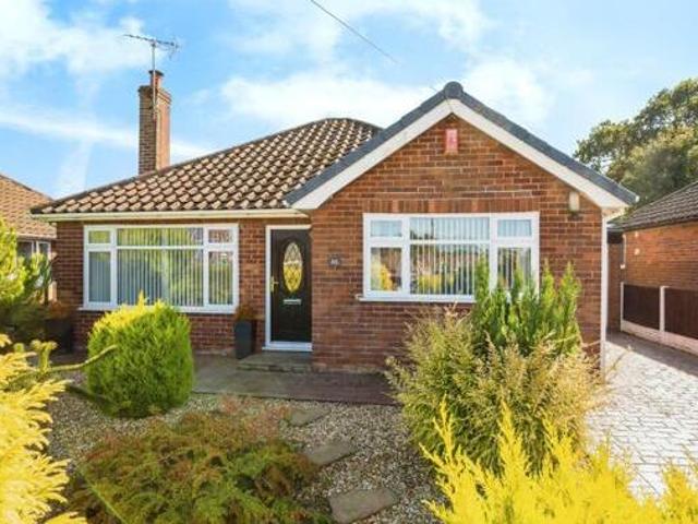 House for sale in Mold