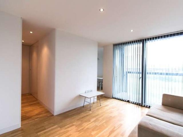 Apartment for rent in Hulme, Manchester