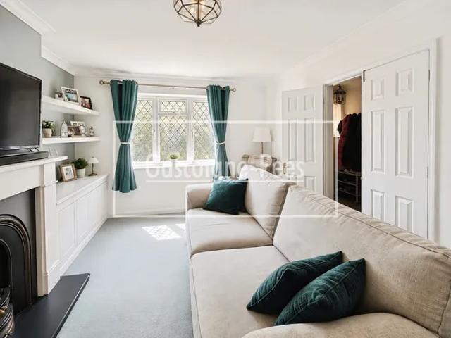 House for rent in Hook, Greater London