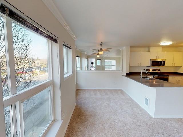 Apartment for rent in Bellevue, Washington