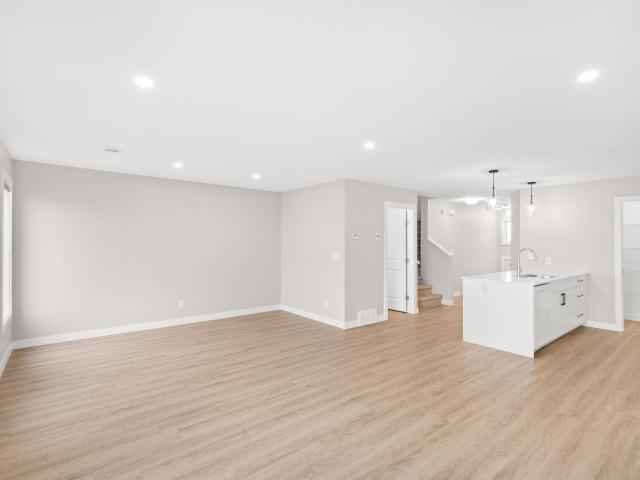Apartment for rent in East St. Paul, Manitoba