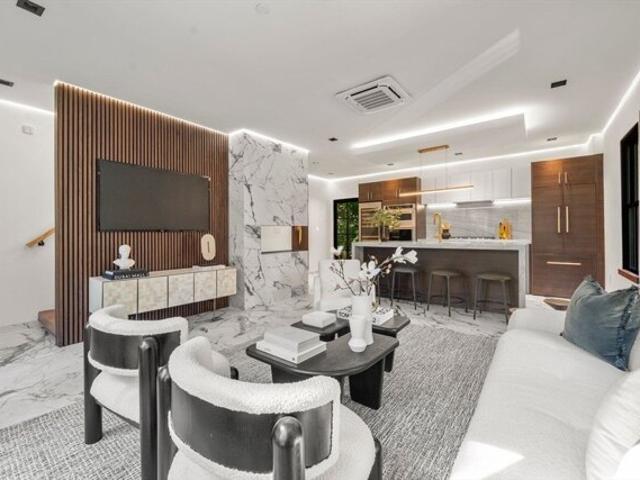 Condo for sale in Auburndale, Massachusetts
