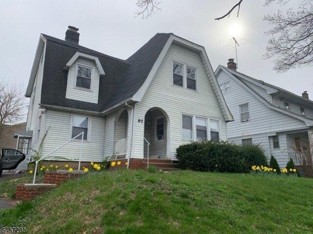 House for sale in East Orange, Essex County