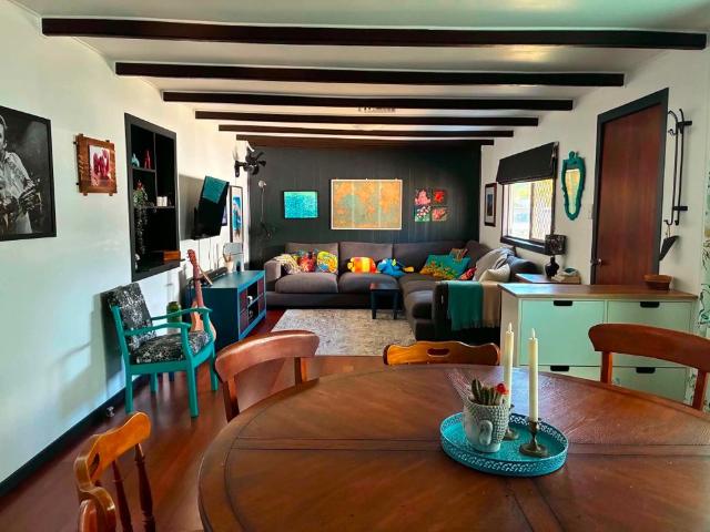 Room for rent in Qunaba, Queensland