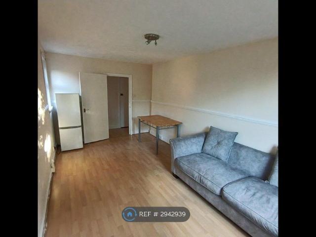 Apartment for rent in London Borough of Croydon, Thornton Heath